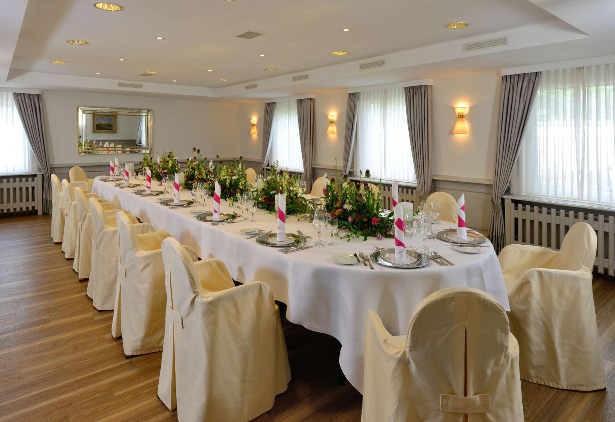Best Western Hotel Der Foehrenhof هانوفر المظهر الخارجي الصورة