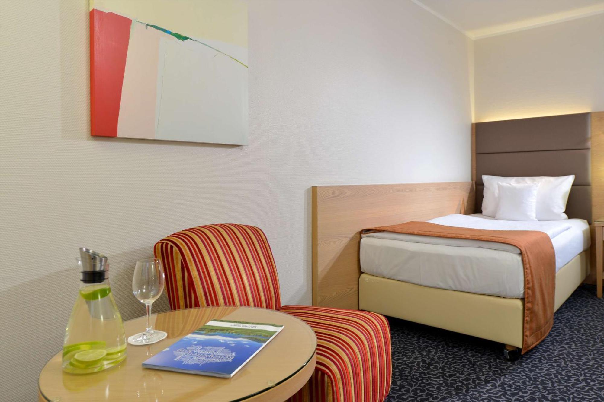Best Western Hotel Der Foehrenhof هانوفر المظهر الخارجي الصورة